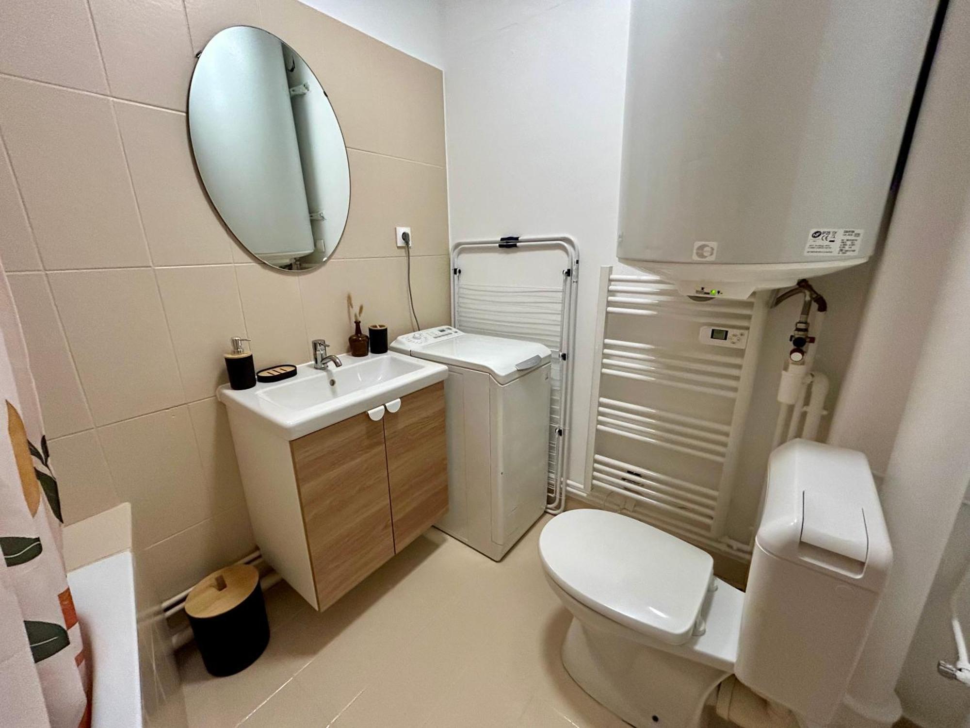 Апартаменти Douce Agathe - Duo-Groupe, Chaleureux, Tram 200M, Centre 10Min Страсбург Екстер'єр фото